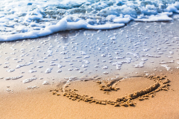 coração de praia
 - Foto, Imagem