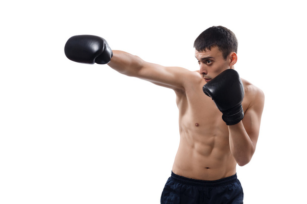 sterke jonge mannelijke bokser - Foto, afbeelding