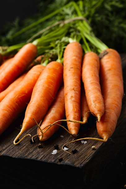 Porkkanat puinen leikkuulauta
 - Valokuva, kuva