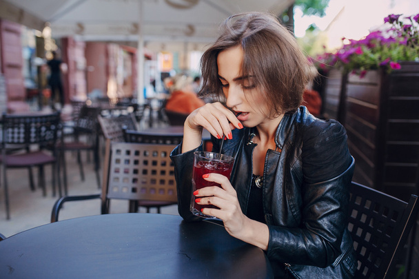 woman drink cocktail - Фото, изображение
