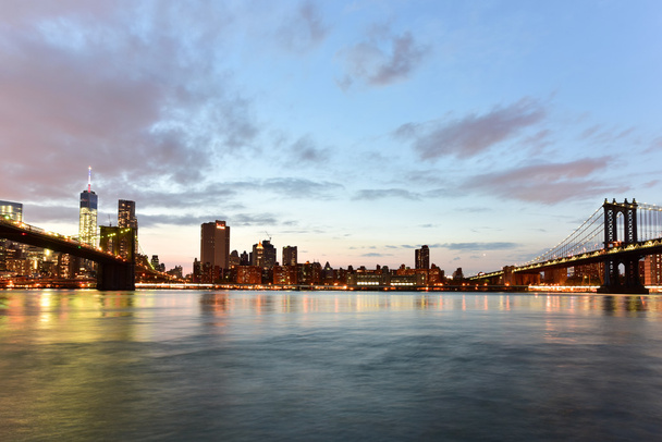 Brooklyn-híd és a Manhattan View - Fotó, kép
