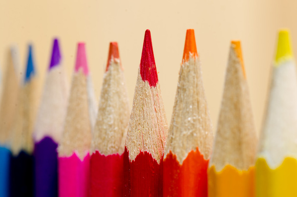 різнокольорові кольорові олівці склад
 - Фото, зображення