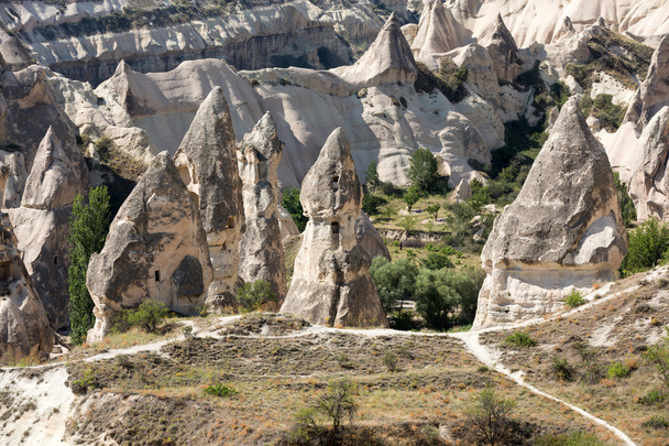 Αγάπη κοιλάδα στον Εθνικό Δρυμό Goreme. Καππαδοκία, Τουρκία - Φωτογραφία, εικόνα