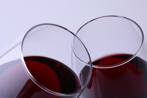 Two goblets with red wine - Foto, imagen