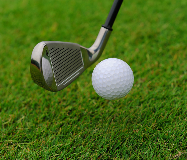Металеві гольф драйвера
 - Фото, зображення