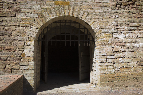 les portes de la forteresse médiévale
 - Photo, image