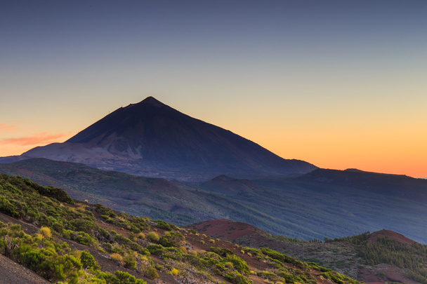 Zachód słońca nad Teide wulkanu, Teneryfa, Wyspy Kanaryjskie, Hiszpania - Zdjęcie, obraz