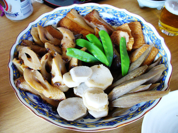 Типовий японський блюдо
 - Фото, зображення