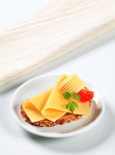 Pain au beurre et fromage
 - Photo, image