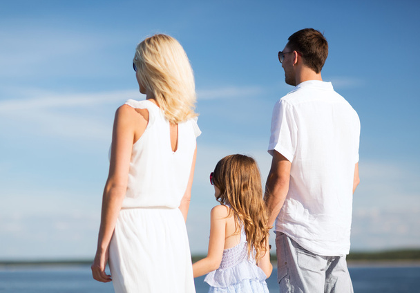 happy family at the seaside - Foto, Imagen
