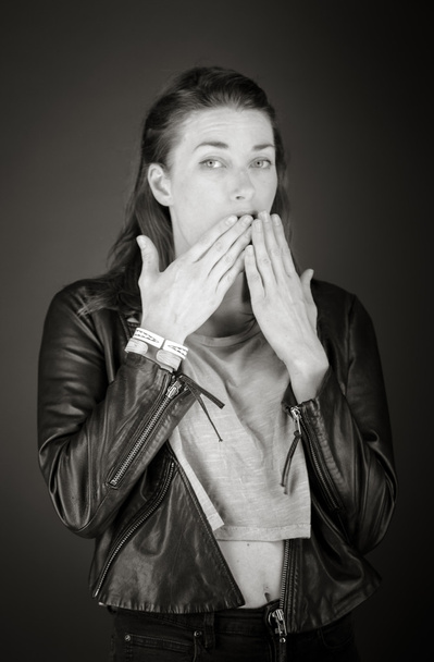 El ile ağız kapsayan modeli - Fotoğraf, Görsel