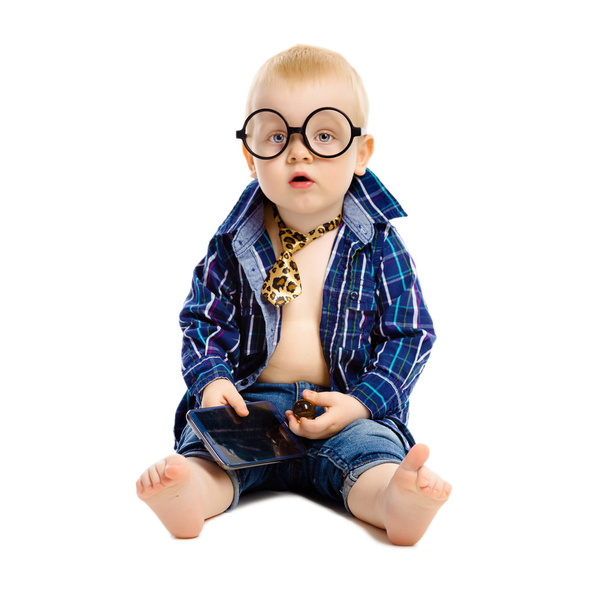 petit garçon en cravate et lunettes sur fond blanc
 - Photo, image
