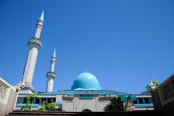 Mezquita Sultan Haji Ahmad Shah, también conocida como mezquita UIA en Gombak, Malasia
 - Foto, Imagen