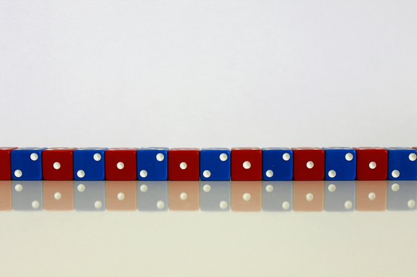 Wuerfel Spiel játék kocka rot-blau száma - Fotó, kép