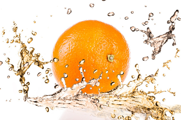 Orange fruits and Splashing water - Photo, Image