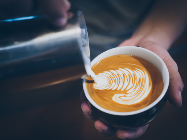 how to make coffee latte art - Foto, Imagen