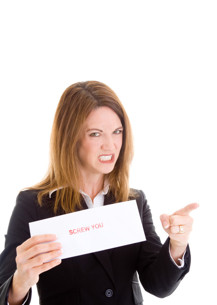 θυμωμένος καυκάσιος γυναίκα κρατάει πινακίδα μορφασμούς και δείχνοντας λευκό - Φωτογραφία, εικόνα
