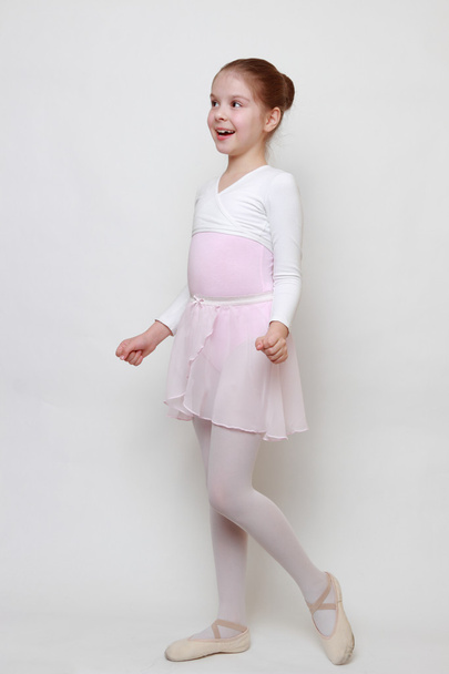 Young ballerina - Foto, afbeelding
