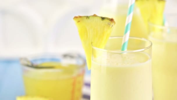 pineapple ginger smoothie with Greek yogurt - Materiał filmowy, wideo