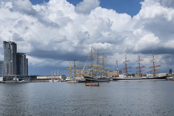 Zabytkowych statków w porcie Gdynia - Zdjęcie, obraz