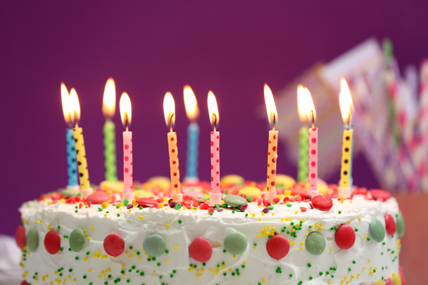 Birthday cake with candles - Φωτογραφία, εικόνα