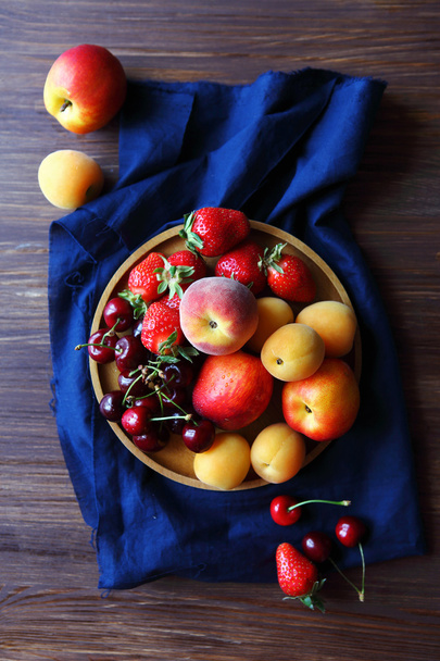 fresh summer fruits top view - Foto, Imagem