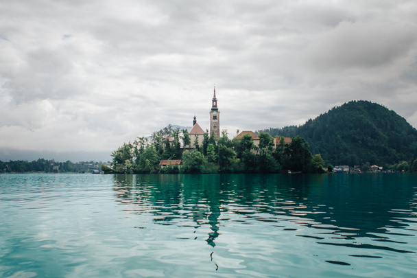Island on the lake Bled - Valokuva, kuva