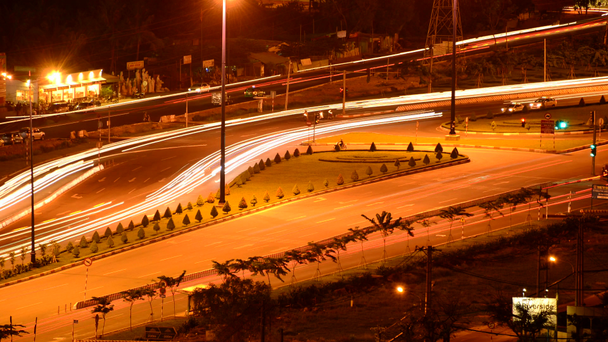 Zajęty autostrady Hanoi w nocy - Materiał filmowy, wideo