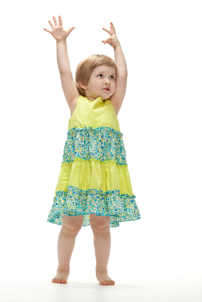 Baby girl dancing - Foto, Bild
