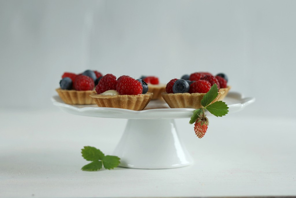 Cupcakes wit forest fruits - Photo, Image
