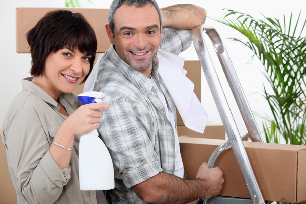 Couple moving into new home - Foto, imagen