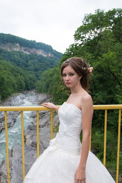 Portrait of a cute bride - Foto, Bild