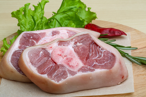 Varkensvlees knie steack - Foto, afbeelding