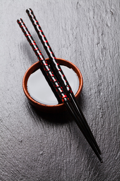 Japon suşi yemek çubukları - Fotoğraf, Görsel