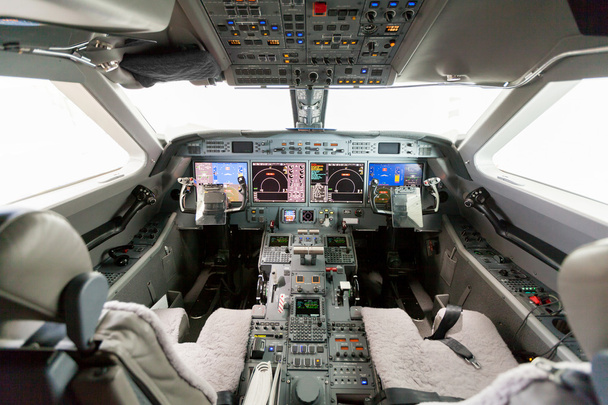 Innenansicht Cockpit g550 - Foto, Bild