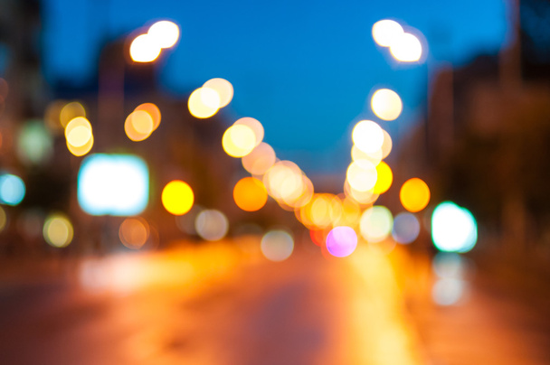 Nachtlichter der modernen Stadt. Straßenansicht, urbaner Hintergrund - Foto, Bild