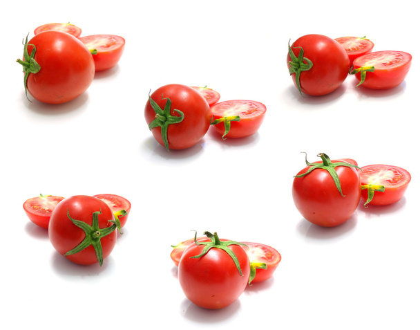 Tomato and slices of tomato on white background - Fotoğraf, Görsel