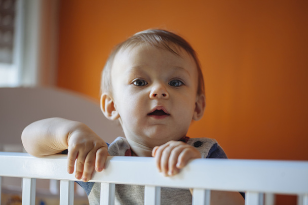 Baby Boy In A Crib - Zdjęcie, obraz