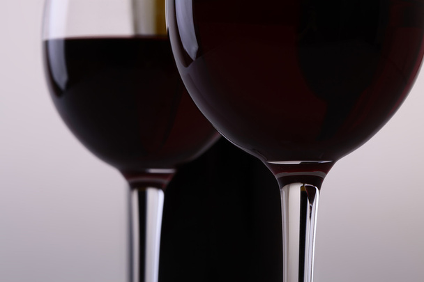 Two glasses and bottle - Фото, изображение