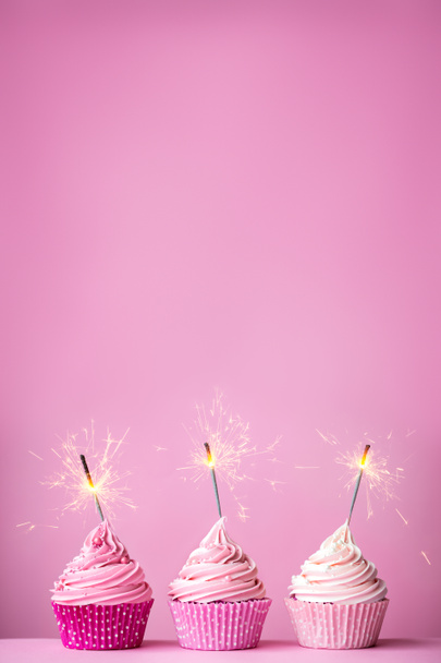 Cupcake rosa con scintille
 - Foto, immagini