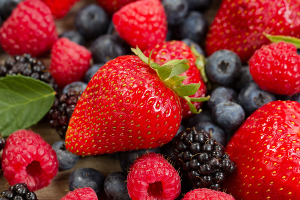 Freshly picked berries in pile - Photo, Image