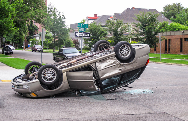 Accident de voiture
 - Photo, image