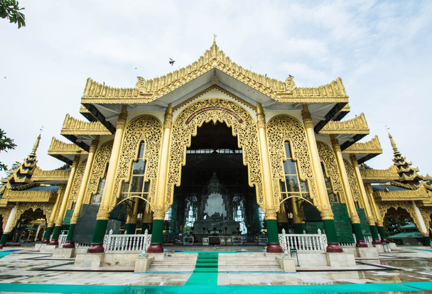 Temple Kyauk Taw Gyi Pagoda in Yangon, Myanmar (Burma) They are public domain or treasure of Buddhism - Photo, Image