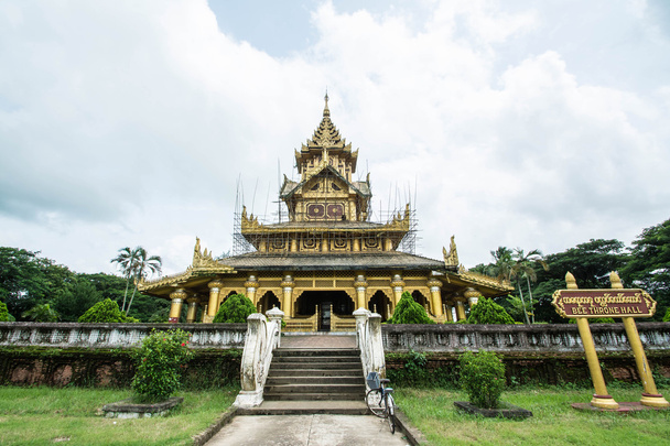 Kambawzathardi Golden Palace in Bago of Myanmar,Kanbawzathadi Palace was built by King Bayinnaung (1551-1581 A.D.) the founder of the second Myanmar Empire. - Фото, изображение