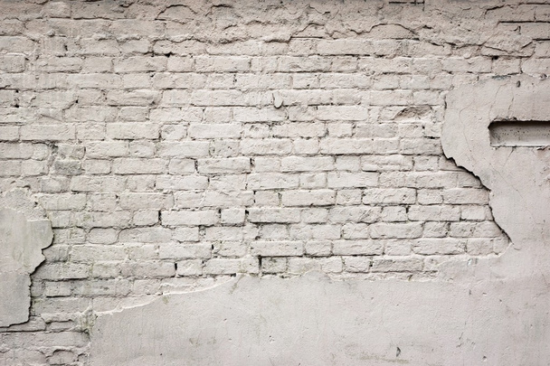Old Broken Damaged Plastered Painted White Brick Wall Background - Foto, afbeelding