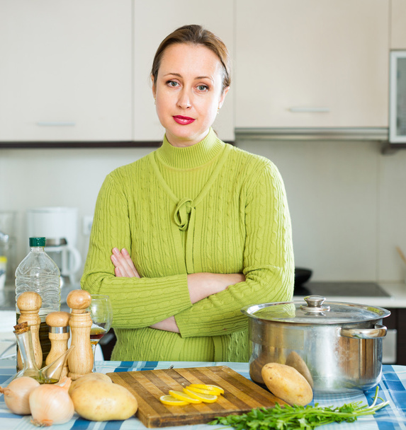 Tired housewife at kitchen - Fotografie, Obrázek