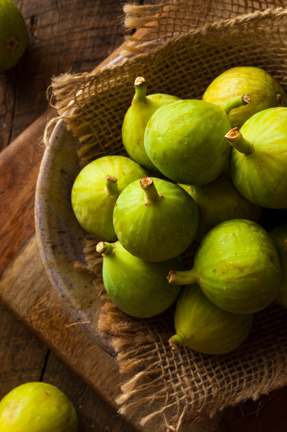 Healthy Organic Green Figs - Foto, Bild