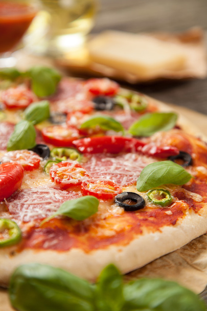 смачна домашня піца
 - Фото, зображення