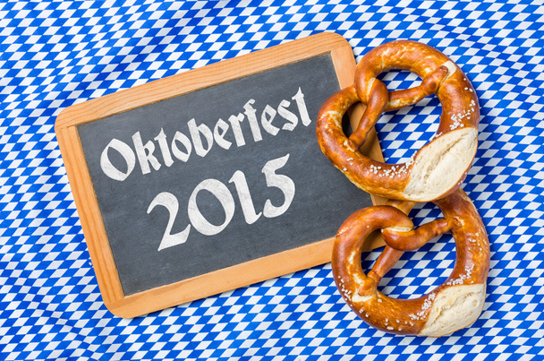Krijtbord met een Beierse inrichting - Oktoberfest 2015 - Foto, afbeelding