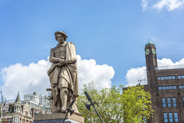 Rembrandt statua w Amsterdam, Holandia - Zdjęcie, obraz